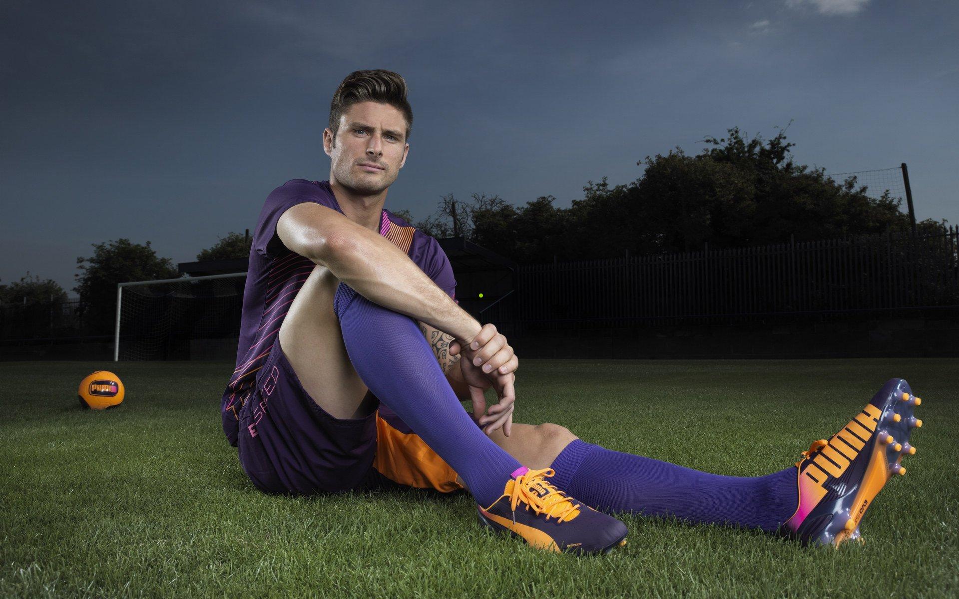 奥拉罗尤深情告白，生涯最艰辛冠军路，苏宁为中超点亮未来曙光