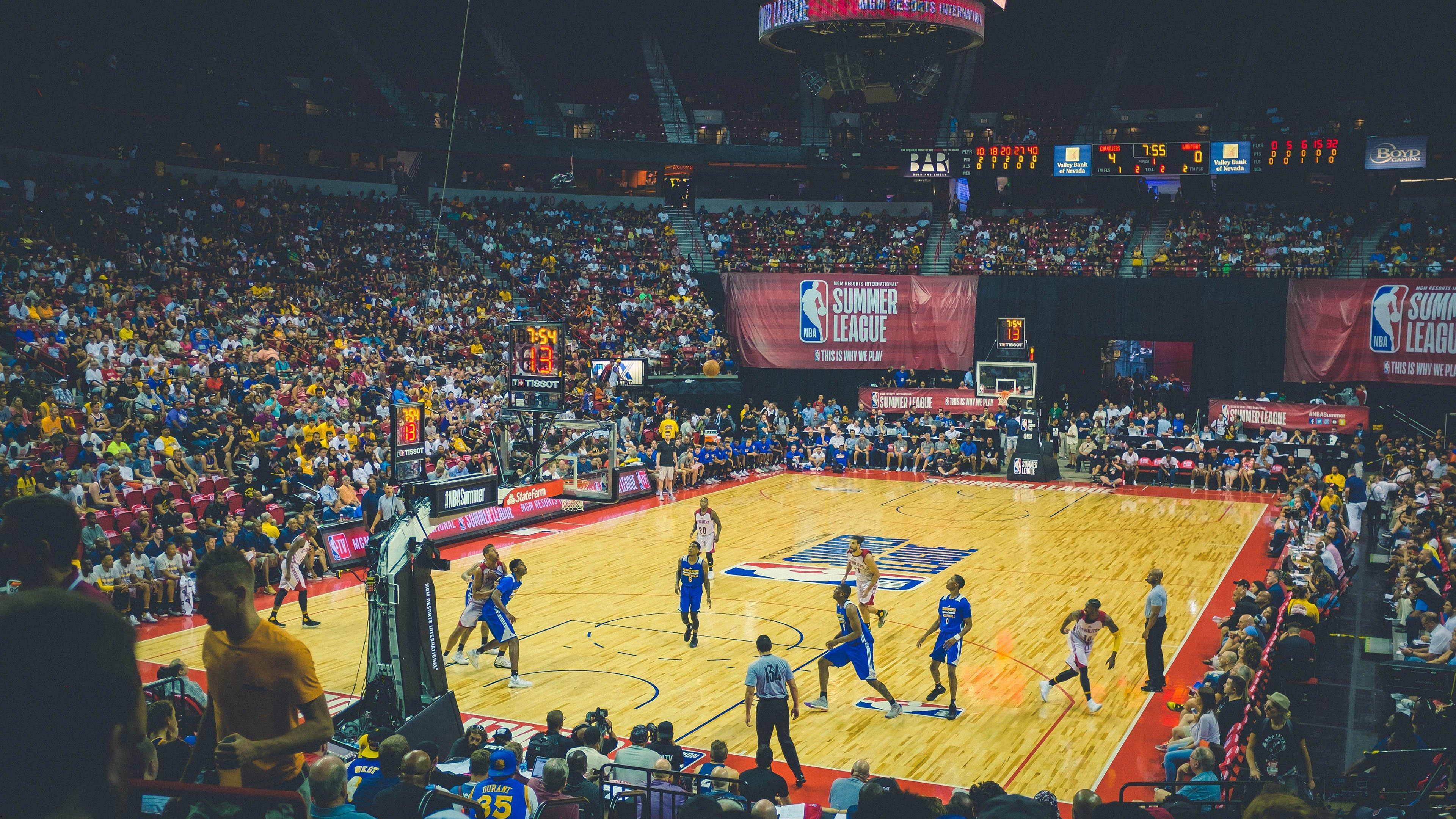 官网MVP榜，约基奇领跑，亚历山大东契奇跻身前三，字母哥第四坎宁安第五